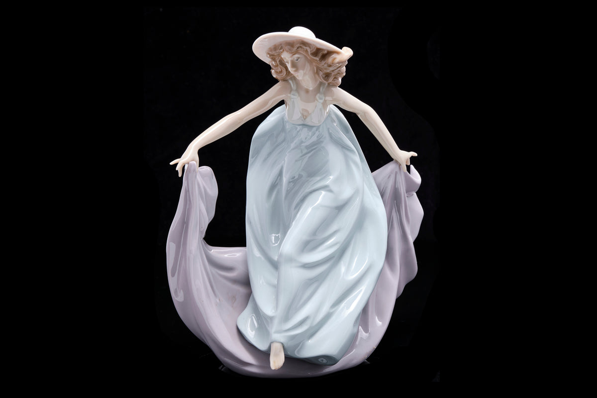 Lladro Dancing Girl. – Sue Todd Antiques