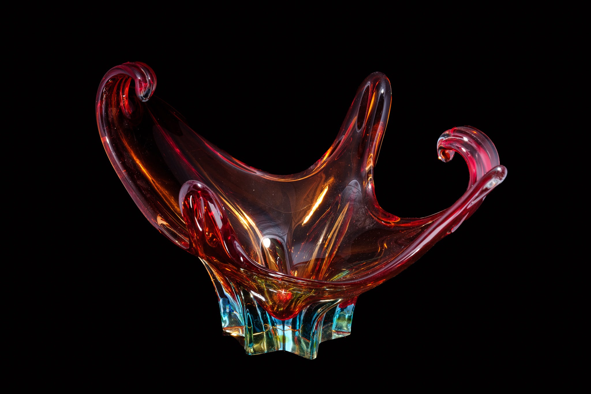 Mid Century Murano Art Glass Centrepiece.