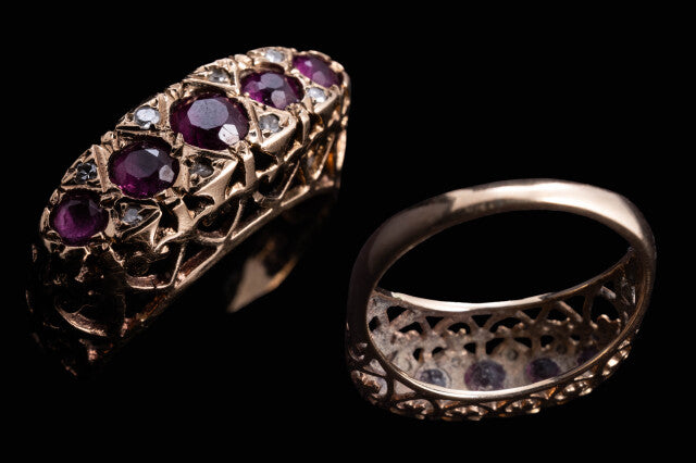 Vintage Gold, Garnets and Diamond Ring