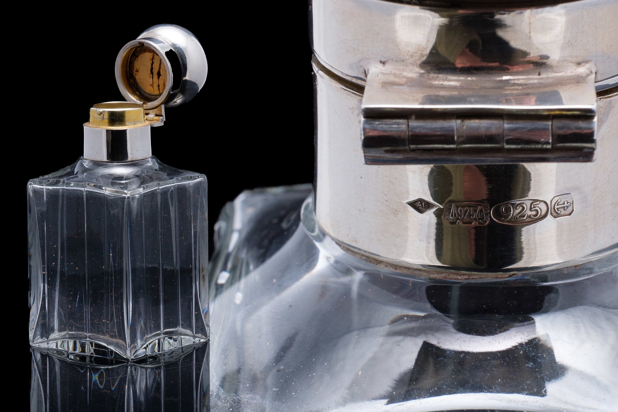 Edwardian Sterling Silver Topped Perfume Bottle.