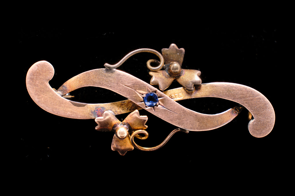 Victorian Gold and Saphire Bar Brooch.