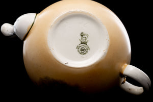 Royal Doulton Coaching Scenes Teapot.