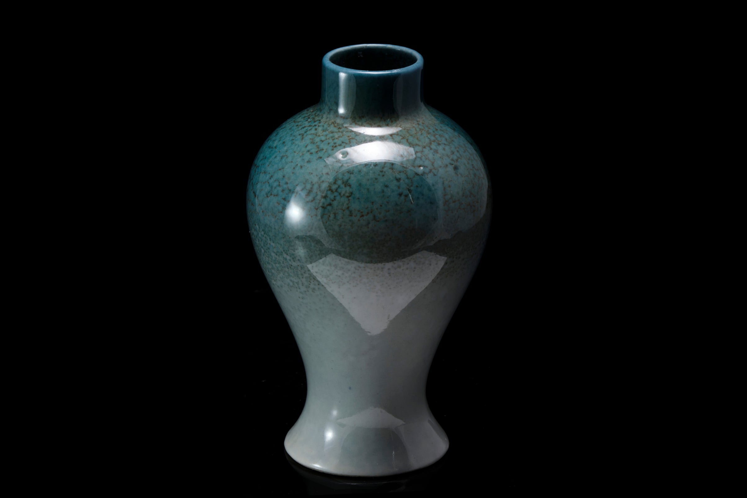 Royal Doulton Titanium Vase.