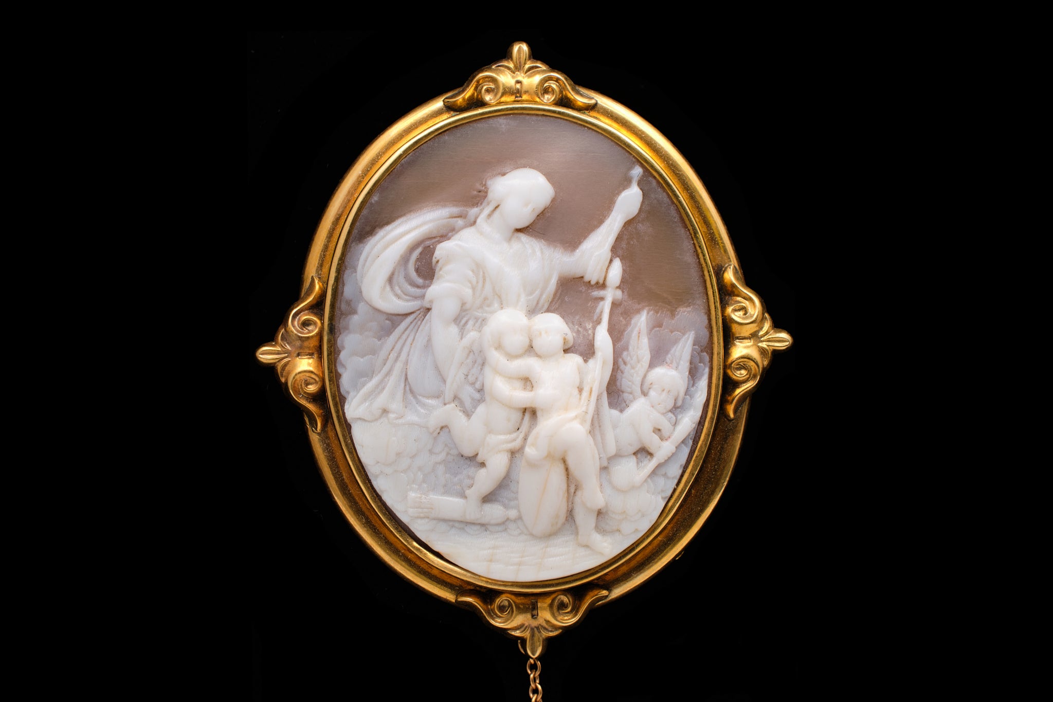 Victorian Cameo Brooch in a Gold Surround.
