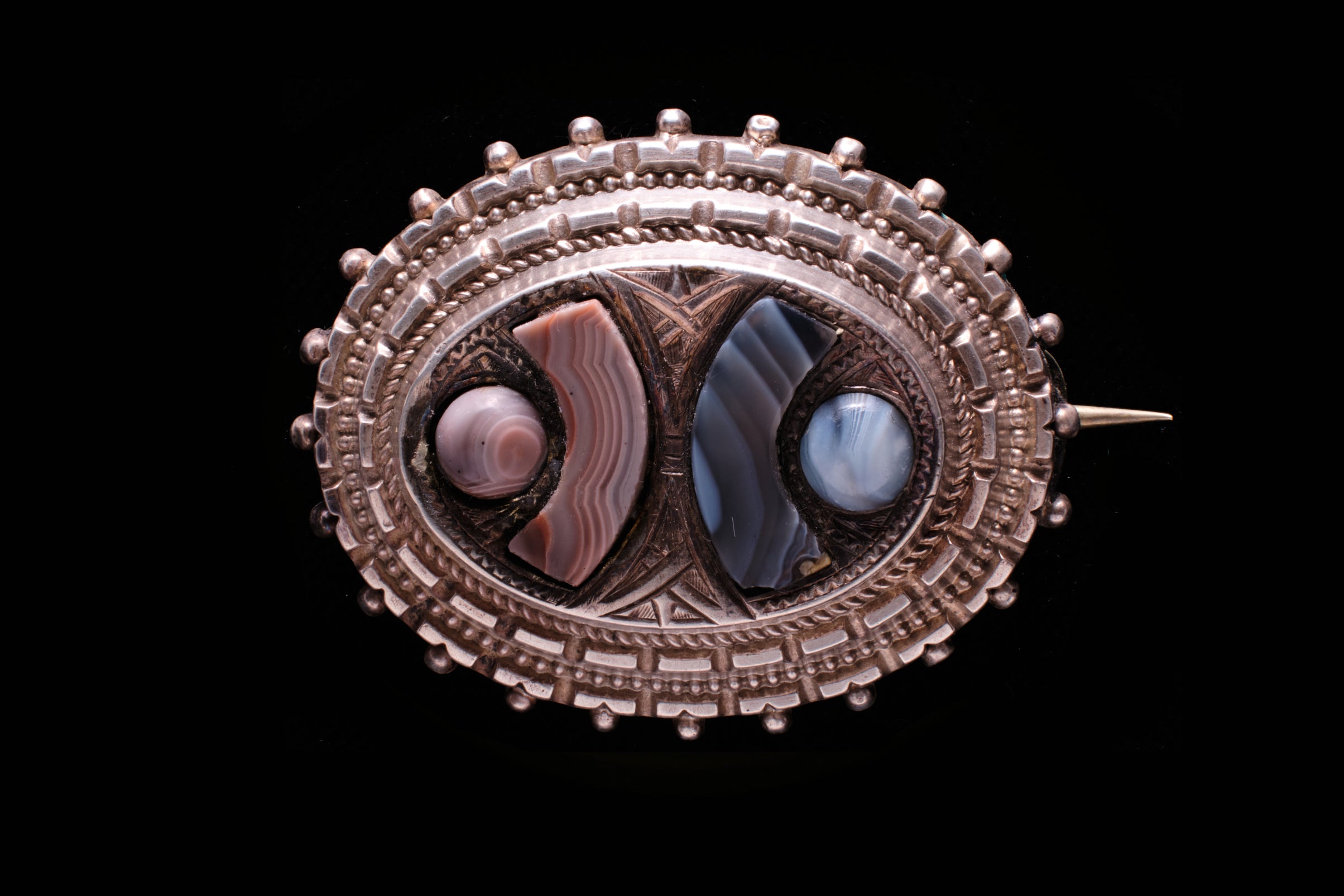 Victorian Sterling Silver and Agate Brooch.