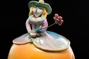 Marilyn Mewburn Pottery Figural Sugar Bowl/ Trinket Bowl.