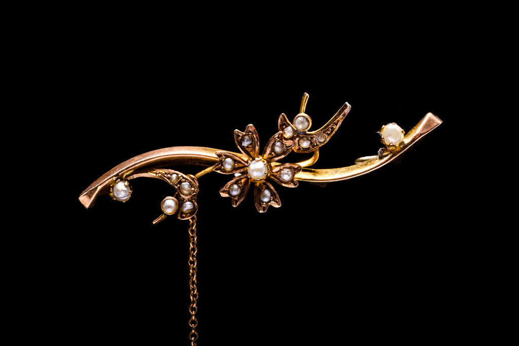 Edwardian Gold and Seed Pearl Brooch.