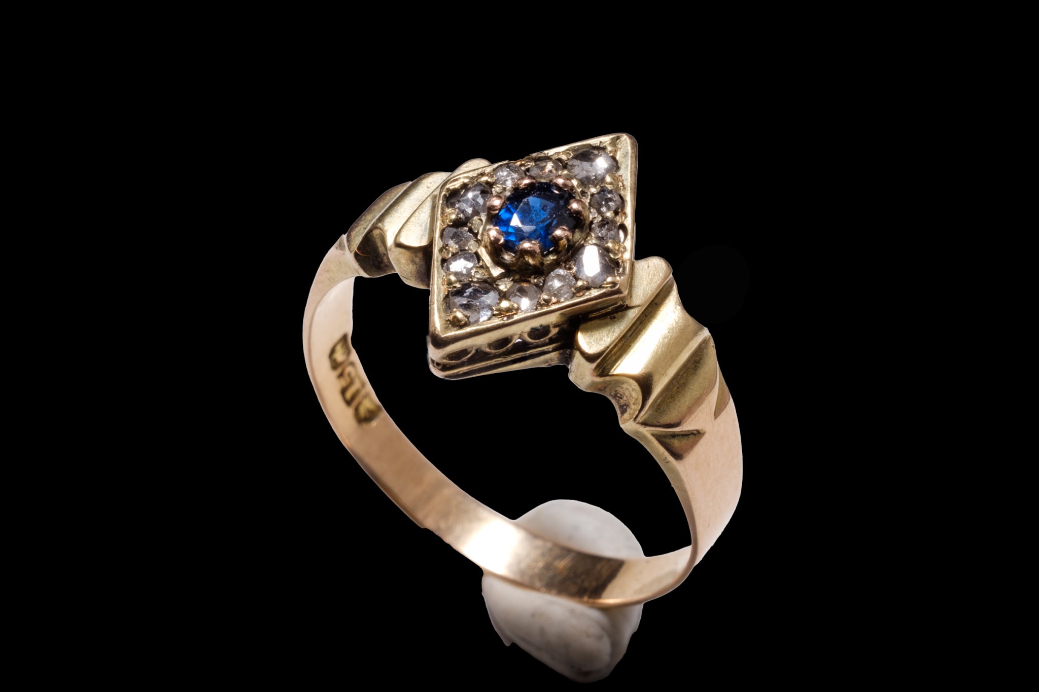 Victorian Gold, Sapphire and Diamond Ring.