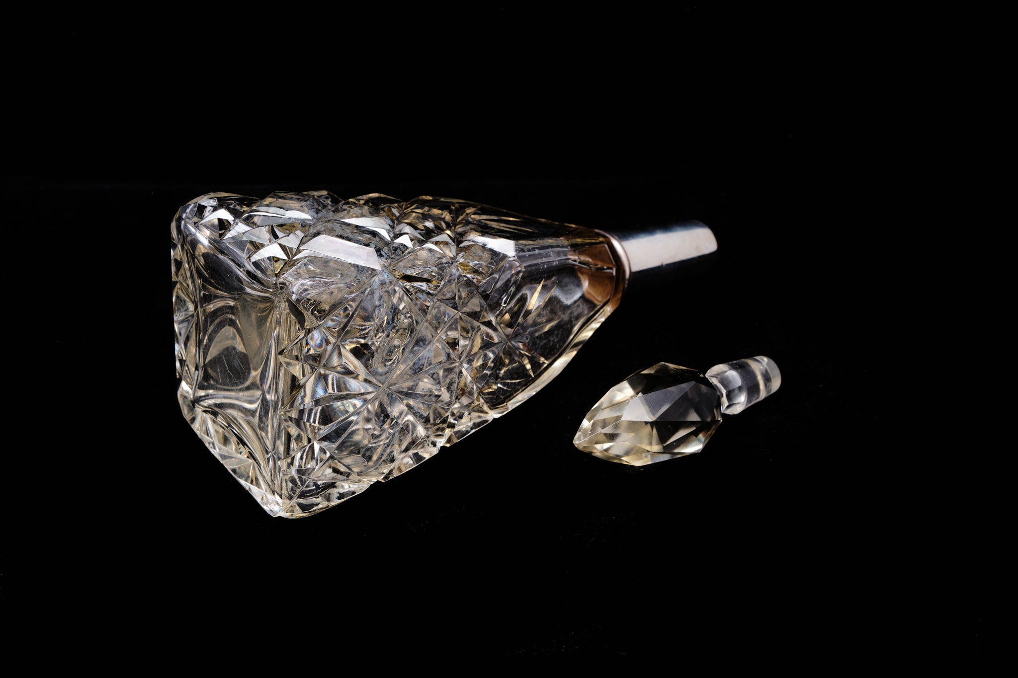 Edwardian Sterling Silver Collared Perfume Bottle